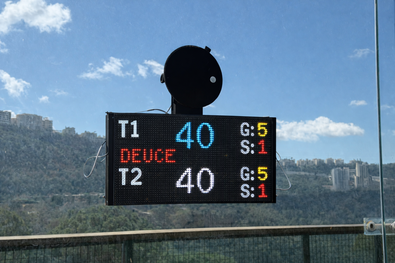 DeepPlay Live LED Scoreboard showing real-time match scores